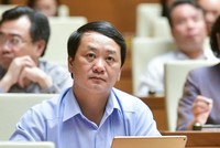 Đại biểu Nguyễn Hữu Thông (Đoàn ĐBQH tỉnh Bình Thuận)