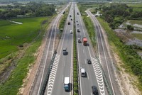 Chính thức thu phí cao tốc do Nhà nước đầu tư: Mức cao nhất 5.200 đồng/km, thấp nhất 900 đồng/km