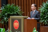 Ủy viên Ủy ban Thường vụ Quốc hội, Chủ nhiệm Ủy ban Pháp luật và Tư pháp Hoàng Thanh Tùng trình bày Báo cáo giải trình, tiếp thu, chỉnh lý dự thảo Luật Ban hành văn bản quy phạm pháp luật (sửa đổi) sáng 19/2.