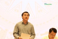 Thứ trưởng Bộ Y tế Trần Văn Thuấn phát biểu tại họp báo Chính phủ chiều 6/5 (Ảnh: M.M)