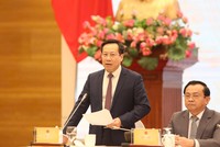 Thứ trưởng Bộ Y tế Lê Đức Luận thông tin tại buổi họp báo Chính phủ tối 4/5 - Ảnh: Đức Minh TBTC