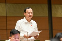 Đại biểu Nguyễn Ngọc Sơn (Hải Phòng) thảo luận về dự thảo Luật Nhà ở (sửa đổi) chiều 28/10.