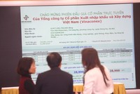 An Quý Hưng là nhà đầu tư trúng giá trọn lô 254,9 triệu cổ phiếu VCG của SCIC với giá 28.900 đồng/CP trong phiên đấu giá ngày 22/11/2018 - Ảnh: Dũng Minh