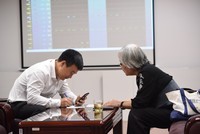 Chiến lược giao dịch ngắn hạn: Chỉ nên ở tỷ trọng thấp