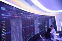 Thủ tướng: Không giảm 30 loại phí của chứng khoán, thị trường khó có thể lớn mạnh