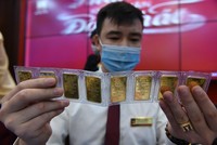 Giá vàng hôm nay ngày 28/6: Vàng trong nước giữ vững khoảng cách hơn 16,5 triệu đồng/lượng so với thế giới