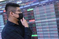 Khi nỗi sợ đã chạm đến cùng cực, nhà đầu tư gan lì nhất cũng không thể gồng nổi, thì cũng là lúc thị trường tạo đáy