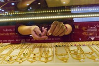 Giá vàng hôm nay ngày 23/1: Vàng tiến sát vùng đỉnh