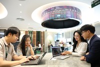 Chọn hàng cho nửa cuối năm