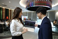 Giao dịch chứng khoán phiên sáng 6/6: Cổ phiếu dầu khí ngược dòng khởi sắc