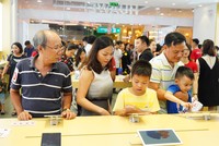 Huawei chính thức khai trương cửa hàng trải nghiệm đầu tiên tại Hà Nội