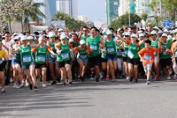 Manulife tài trợ dài hạn marathon quốc tế Đà Nẵng
