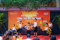 Hanwha Life Việt Nam tổ chức chương trình Trung thu cho trẻ em mồ côi