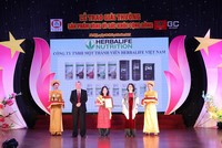 Herbalife Việt Nam tiếp tục nhận giải “Sản phẩm vàng vì sức khỏe cộng đồng”