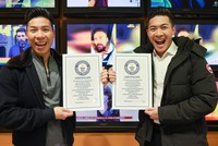 Nutrilite trao tặng Quốc Cơ-Quốc Nghiệp 1 tỷ đồng vì thành công xác lập kỷ lục Guiness mới 