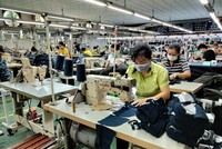 Xuất khẩu dệt may đang có nhu cầu trở lại