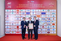 Hanwha Life 6 năm liền được vinh danh trong Top 500 Doanh nghiệp lớn nhất Việt Nam