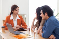 Bảo hiểm liên kết đầu tư tăng tốc, áp lực “bán đúng người” ngày càng lớn