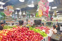 Để giữ đà tăng trưởng, các hệ thống bán lẻ và nền tảng thương mại điện tử đang mở rộng mạnh về khu vực cận thành thị và nông thôn... Ảnh minh họa: Lê Toàn 