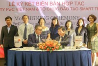 PwC Việt Nam tăng cường hợp tác với Smart Train