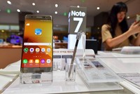 Vietnam Airlines tạm dừng cung cấp dịch vụ sạc pin trên máy bay với Galaxy Note 7