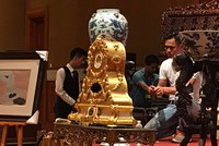 Lạc Việt đấu giá thành công nhiều tác phẩm nghệ thuật và đồ cổ quý hiếm 