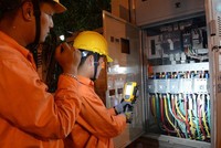 Sản lượng điện tiêu thụ tại miền Bắc, miền Trung lại lập đỉnh mới trong ngày 3/7