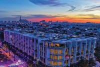 Khu đô thị Vạn Phúc lung linh về đêm.