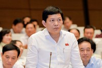 Ông Phạm Phú Quốc phát biểu tại Quốc hội.