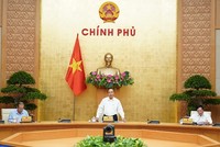 Thủ tướng Chính phủ Nguyễn Xuân Phúc phát biểu tại cuộc họp.