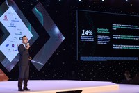 "Giờ là cơ hội tốt để mua các doanh nghiệp mới cũng như thoái vốn"