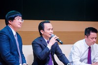 Theo thứ tự từ trái qua: Ông Phạm Đình Đoàn, ông Trịnh Văn Quyết, ông Nguyễn Đức Hưởng