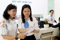 Các công ty bảo hiểm hướng tới giảm dần tương tác trực tiếp với khách hàng và chuyển trọng tâm sang trải nghiệm trực tuyến, nhưng duy trì mức độ "cá nhân hóa". Ảnh: Lê Toàn