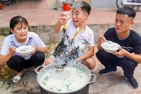 Hưng Vlog (con trai bà Tân Vlog) bị xử phạt vì đăng tải video nấu cháo với con gà còn nguyên cả lông.