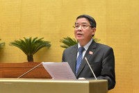 Chủ nhiệm Ủy ban Tài chính - ngân sách Nguyễn Đức Hải báo cáo tiếp thu, giải trình.