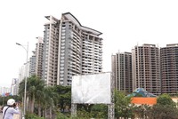 Những dự án “đắp chiếu” đang là đích ngắm của nhiều doanh nghiệp có tiềm lực mạnh. Ảnh: Lê Toàn