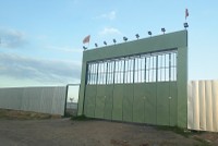 Khu đô thị Waterfront hiện được quây tôn kín mít và vẫn nằm bất động