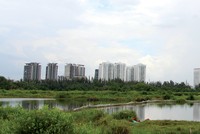 Dự án Phước Kiển nhiều năm vẫn là bãi đất trống. Ảnh: Việt Dũng