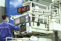 Sản xuất, kinh doanh vẫn tiếp tục tăng trưởng trong 11 tháng của năm 2020.