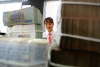 Nhiều ngân hàng dự báo sẽ vượt ít nhất 10-20% chỉ tiêu lợi nhuận năm nay. Ảnh: Dũng Minh