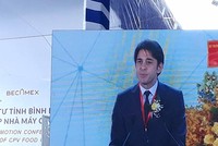 Ông Ugur Hasan Tahsin, Phó chủ tịch Hayat, phụ trách thị trường châu Á chia sẻ tại Hội nghị Xúc tiến đầu tư tỉnh Bình Phước năm 2020 được tổ chức sáng nay (Ảnh: Hồng Phúc).