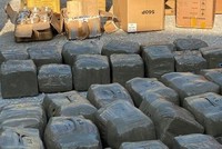 665,2kg ma túy cần sa được ép đóng thành bánh bị thu giữ. Ảnh: Công an TP. Hải Phòng