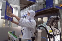 Cùng với việc mở rộng thị phần, Vinamilk liên tục đầu tư nâng cấp công nghệ, thiết bị tại các nhà máy