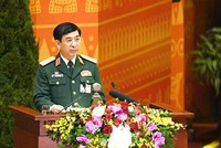 Thứ trưởng Bộ Quốc phòng, Tổng tham mưu trưởng Quân đội nhân dân Việt Nam Phan Văn Giang tham luận tại Đại hội