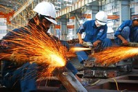 Bộ Công Thương đã tiếp nhận hồ sơ của DN trong nước yêu cầu điều tra áp dụng biện pháp CBPG vật liệu hàn nhập khẩu từ 3 thị trường.