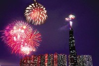 Bức tranh đêm giao thừa là bằng chứng rõ ràng nhất cho chiến lược chống dịch đúng đắn của Đảng và Nhà nước, cũng như nỗ lực giúp nhau vượt khó trong một năm đầy khó khăn của mọi người dân Việt Nam