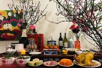 Lễ cúng tất niên chiều 30 Tết là nghi thức văn hóa cổ truyền của Việt Nam. Ảnh minh họa