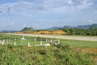 Một góc cảng hàng không Nà Sản bị dừng khai thác từ 16 năm qua.