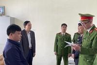 Thi hành lệnh khám xét nơi ở của Phạm Văn Biên