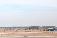 Hiện nay các cơ quan chức năng của tỉnh Đồng Nai đang phối hợp xây dựng phương án cắm mốc nền đất tại Khu tái định cư Lộc An- Bình Sơn. Ảnh: Phạm Tùng.